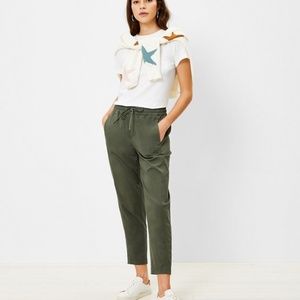 Lou & Grey Supersoft Sateen Green Pants XL - NWT